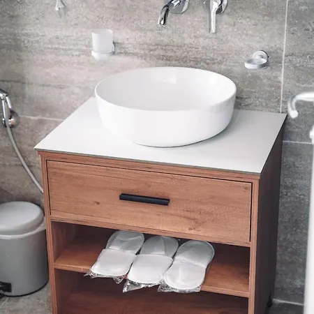 Hotel Iseberi 4*