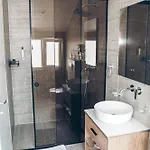 Iseberi Hotel 4*