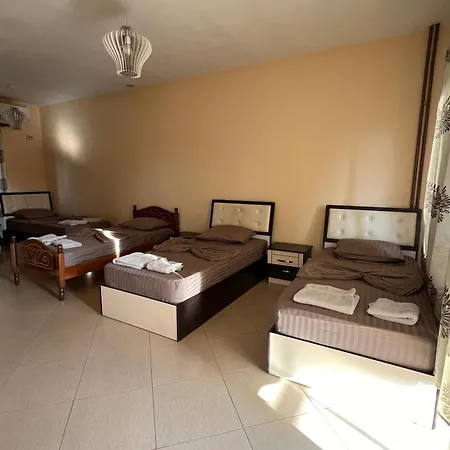 Hotel Iseberi